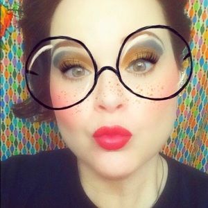 Meet your Posher, Ann joy